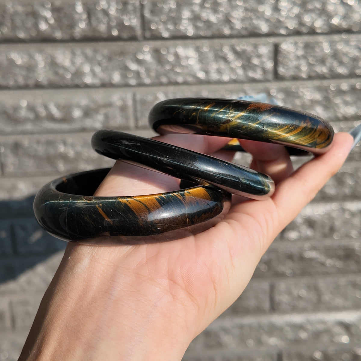 TORAME Bi-Color Bangle